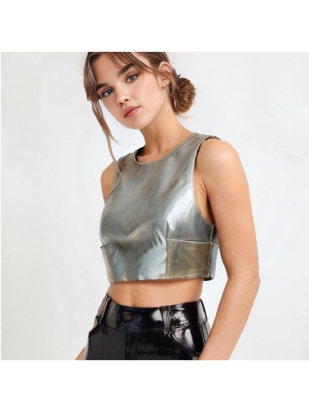 Kirious Women's Metallic Faux Leather Crop Top Trendy silver Sz L